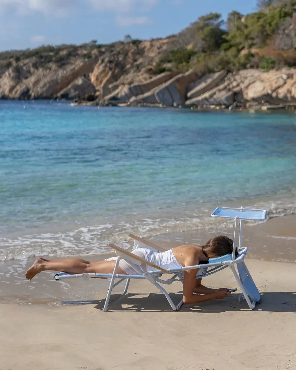 כיסא חוף מתכוונן עם שמשייה